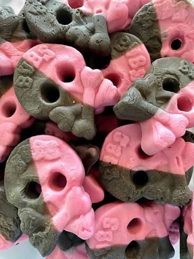 BUB'S Raspberry Licorice Skull 1LB